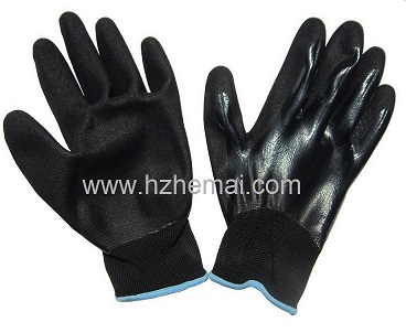Fully dipped nitrile gloves with sandy palm